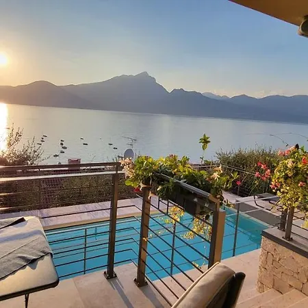 Il Sogno 2 Intera Con Piscina Privata Torri Del Benaco